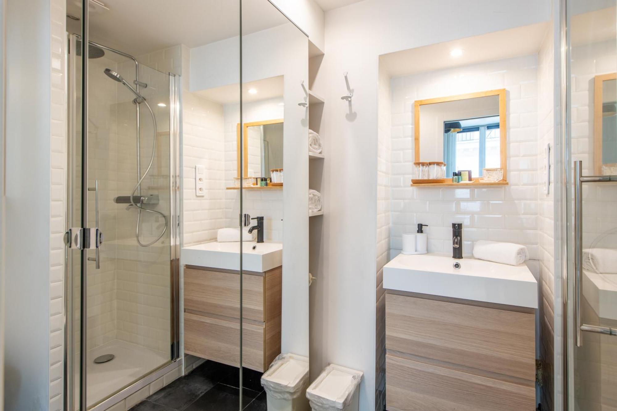 Appartement Modern Spacious Only 1 Minute Away From The Place De La Republique